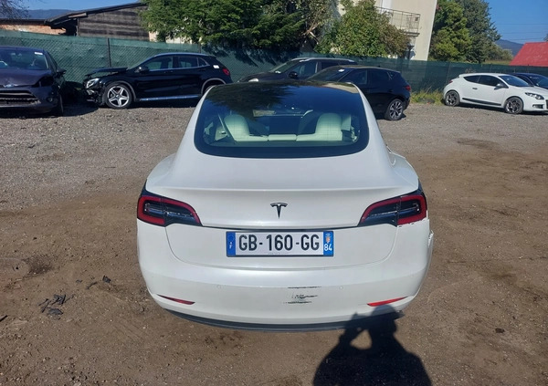 Tesla Model 3 cena 57900 przebieg: 20000, rok produkcji 2021 z Tykocin małe 497